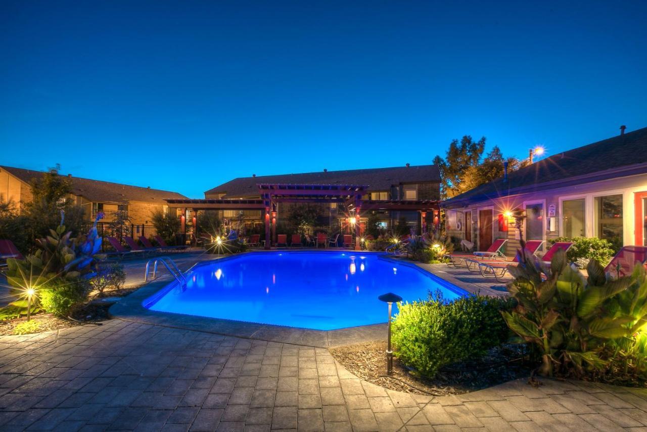 Ou Boomer, Pool, Gym, Hi Speed Wifi, One Mile To Ou & Stadium! Norman Exterior foto
